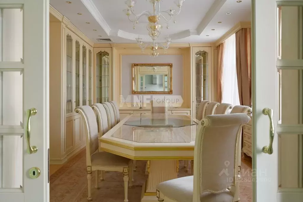 6-к кв. Москва ул. Остоженка, 25 (269.6 м) - Фото 1