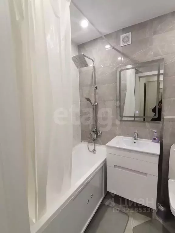 Студия Амурская область, Благовещенск ул. Василенко, 3/4 (24.0 м) - Фото 1