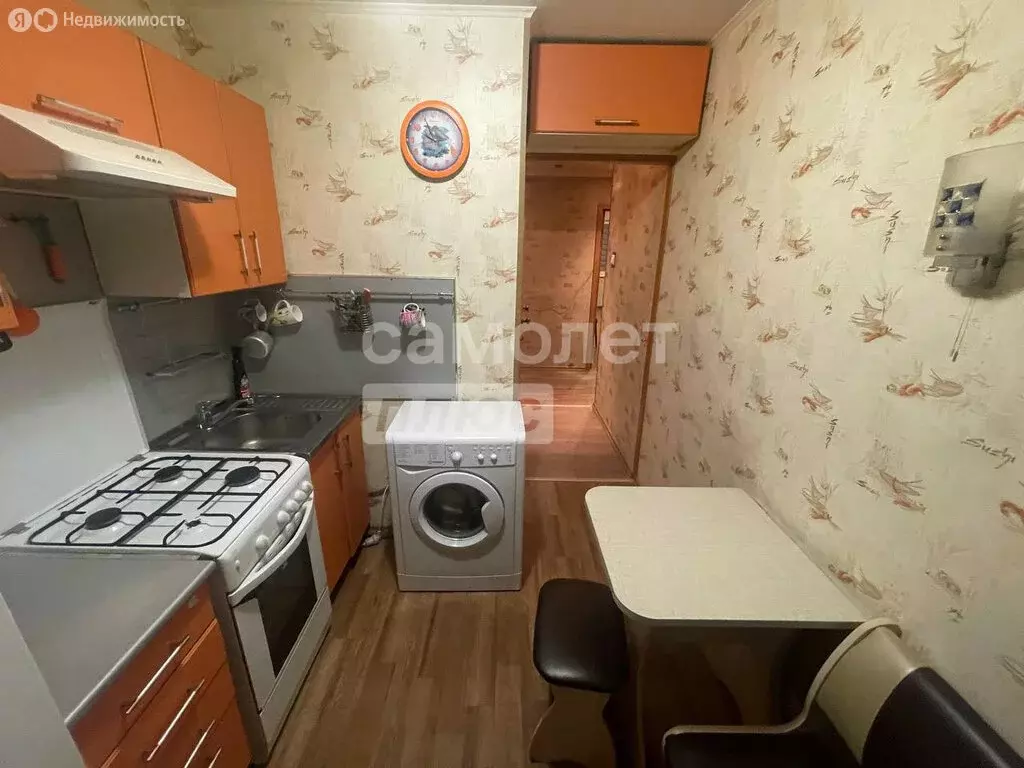 2-комнатная квартира: Мурманск, улица Аскольдовцев, 18 (47.4 м) - Фото 1