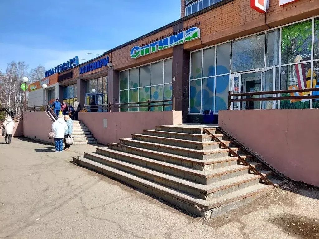 Помещение свободного назначения в Удмуртия, Ижевск Школьная ул., 44 ... - Фото 0
