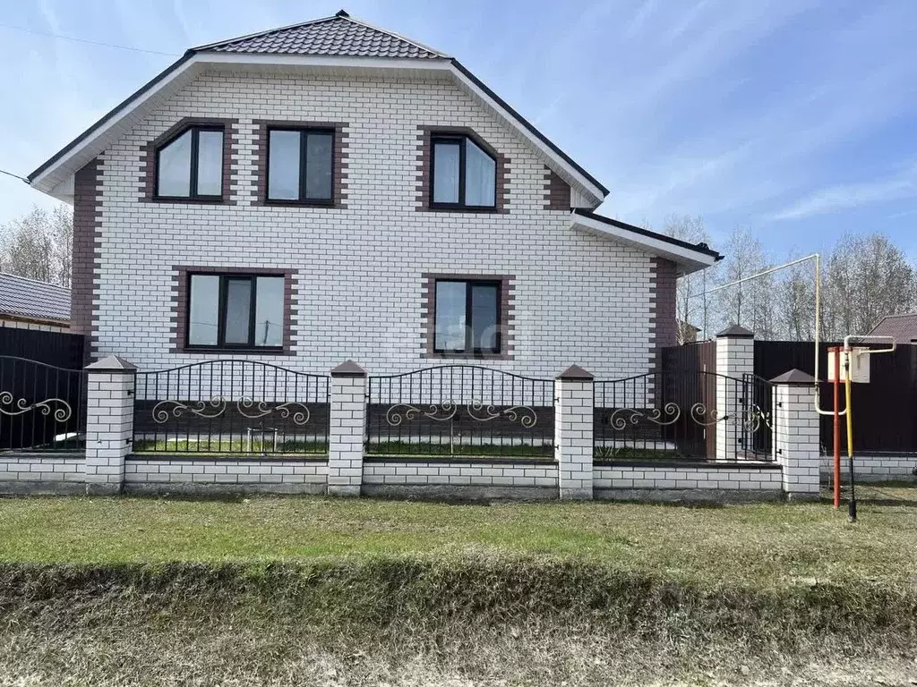 Дом в Тюменская область, Тюменский муниципальный округ, с. Мальково  ... - Фото 1