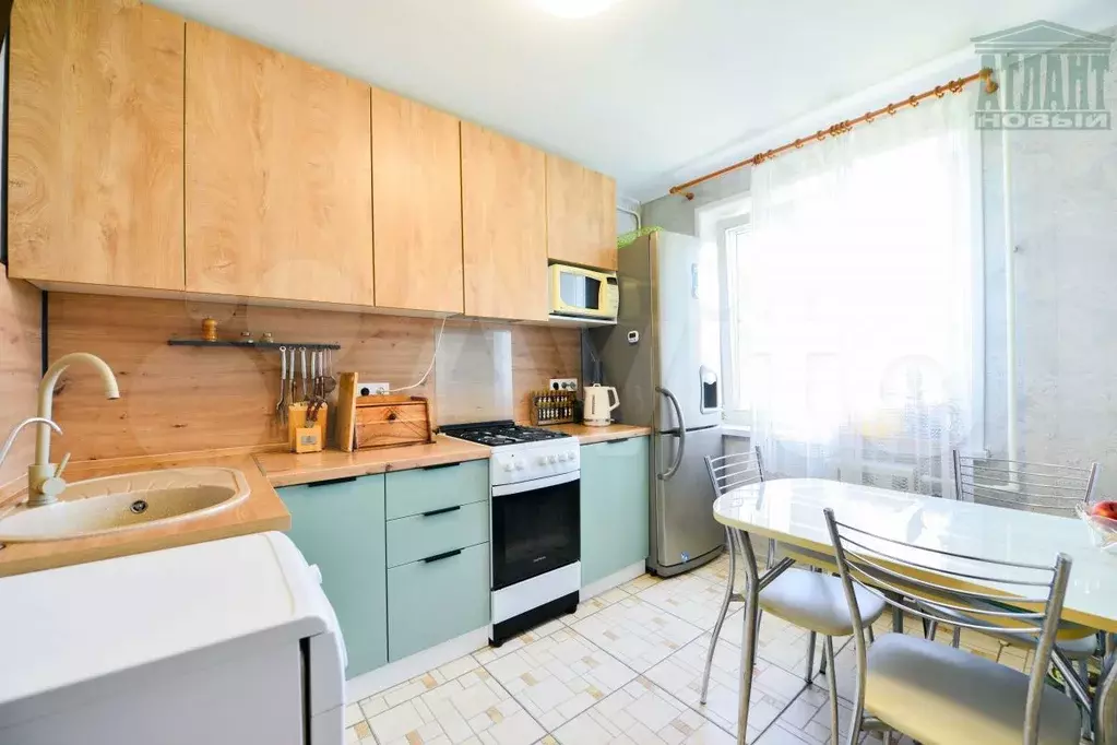3-к. квартира, 70 м, 7/10 эт. - Фото 1