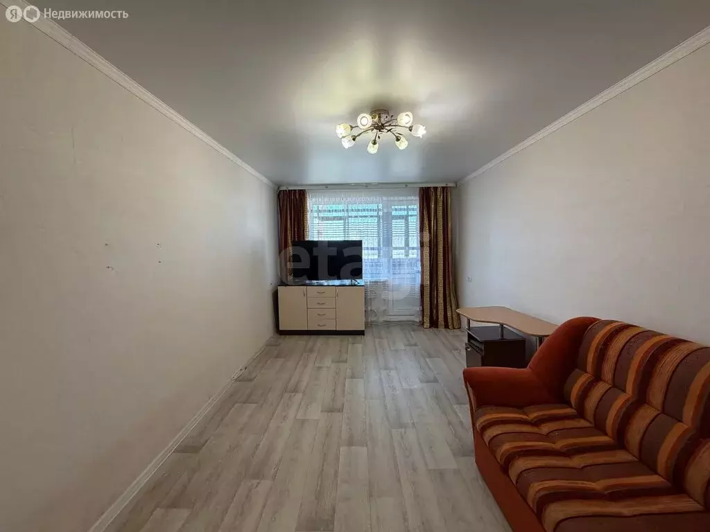 3-комнатная квартира: Орск, посёлок ОЗТП, улица Андреева, 6 (61.2 м) - Фото 1