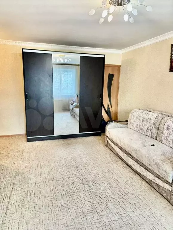 1-к. квартира, 38 м, 4/5 эт. - Фото 1