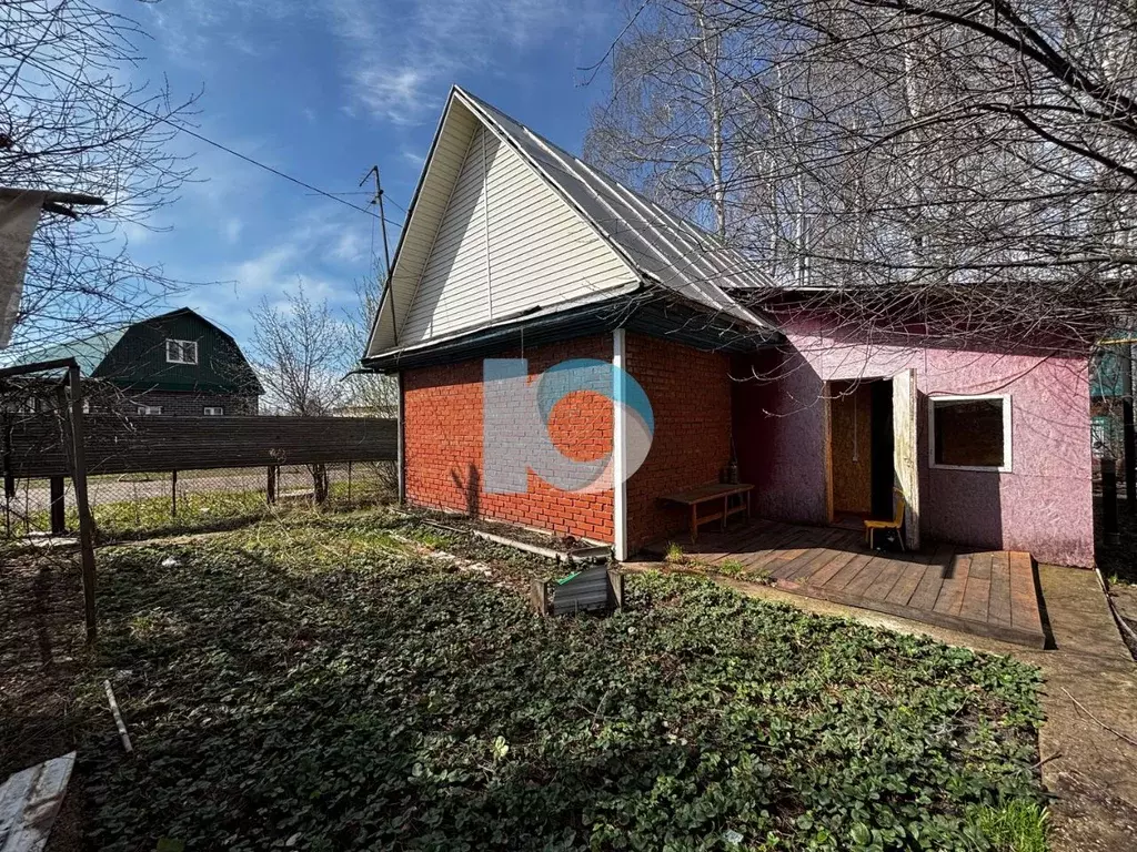 Дом в Башкортостан, с. Иглино ул. Блюхера, 27 (50 м) - Фото 1