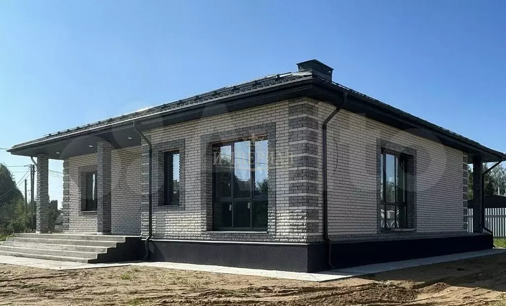Дом 100 м на участке 10 сот. - Фото 0