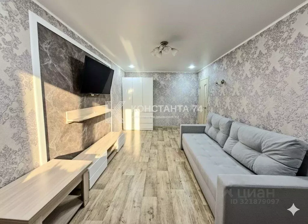 1-к кв. Челябинская область, Челябинск ул. Суркова, 16 (30.0 м) - Фото 1