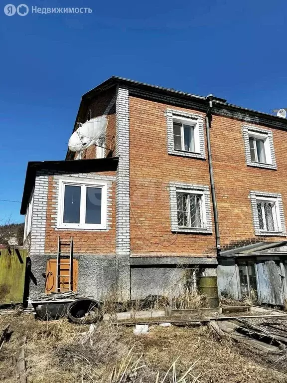 Дом в Улан-Удэ, улица Мунгонова (215 м) - Фото 1