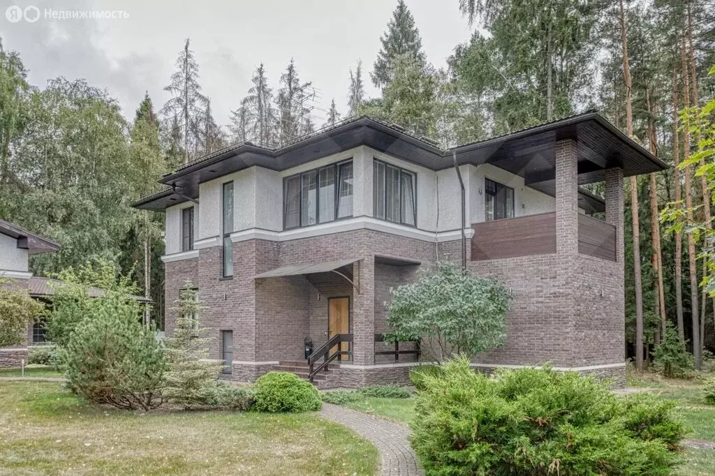 Дом в деревня Юрлово, территория Новое Аристово (823 м) - Фото 1