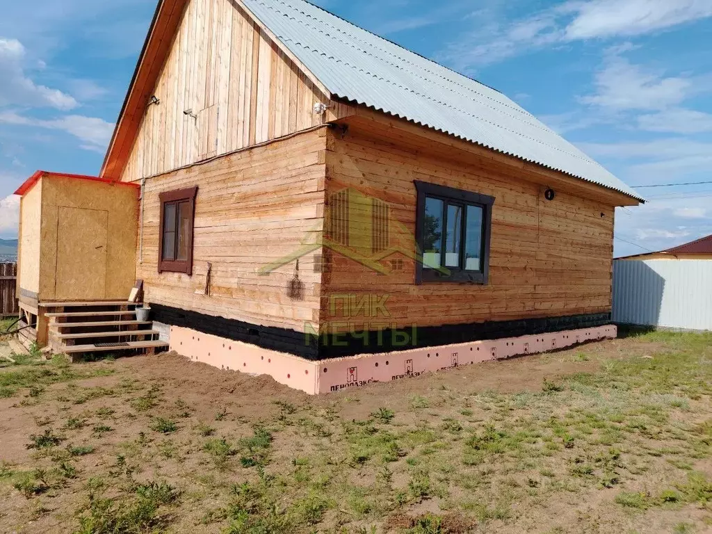 Дом в Бурятия, Иволгинский район, Нижнеиволгинское с/пос, с. Нижняя ... - Фото 1