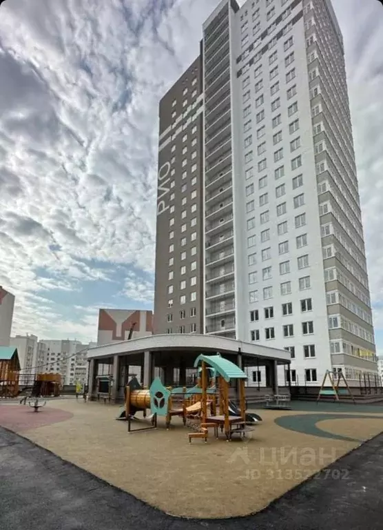3-к кв. Саратовская область, Энгельс Трудовая ул., 12/6 (78.5 м) - Фото 0