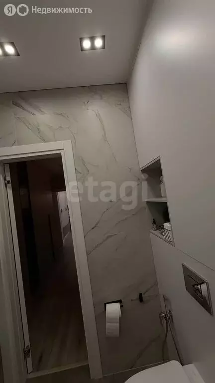 3-комнатная квартира: Тюмень, Холодильная улица, 138 (107 м) - Фото 1