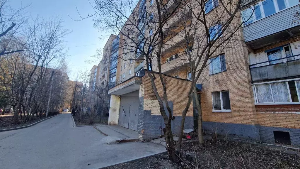 2-к. квартира, 55 м, 6/9 эт. - Фото 1