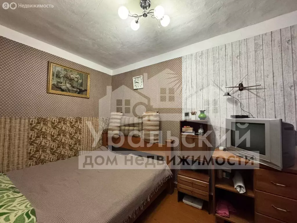 3-комнатная квартира: Свердловская область, муниципальное образование ... - Фото 2