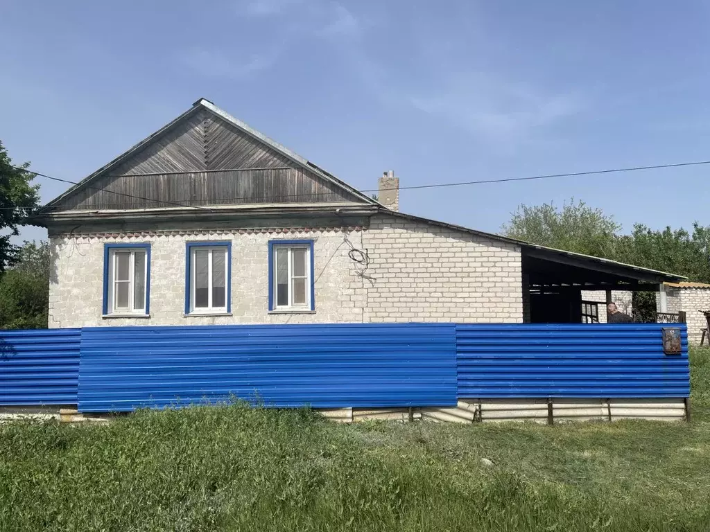 Дом в Волгоградская область, Октябрьский рп ул. Круглякова (84 м) - Фото 2