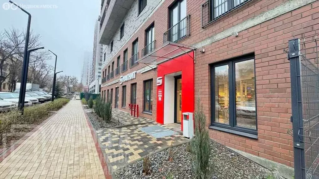 2-комнатная квартира: Волгоград, улица Полоненко, 4А (60 м) - Фото 1