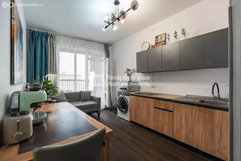 1-комнатная квартира: Санкт-Петербург, Тосина улица, 6 (39.2 м) - Фото 1