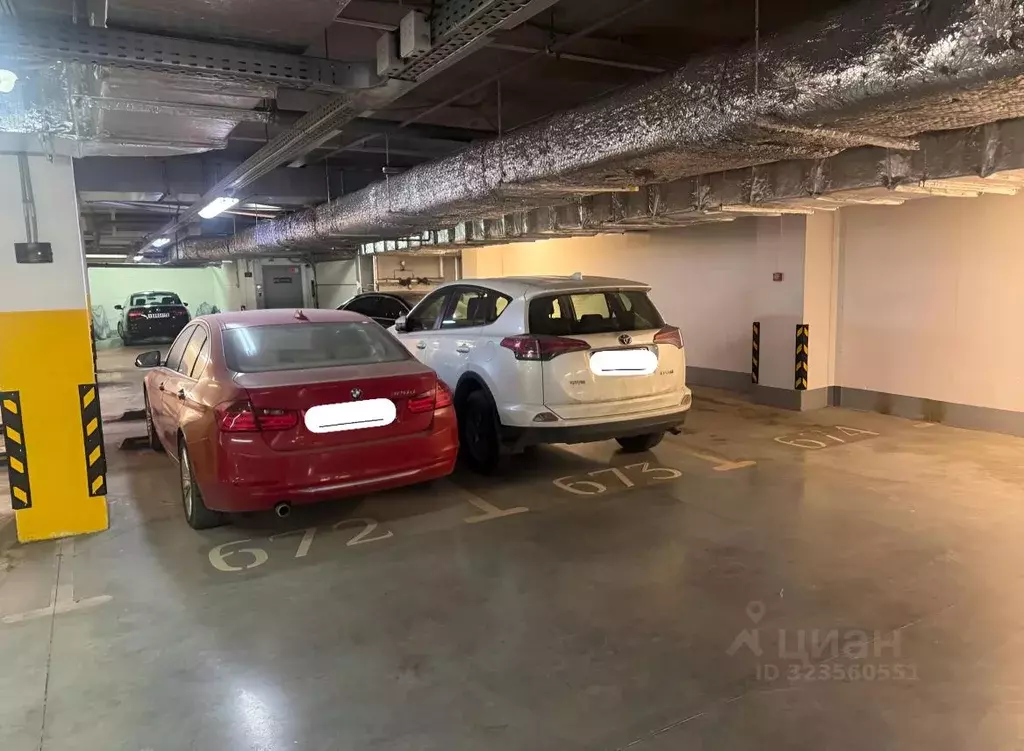 Гараж в Санкт-Петербург Смольный просп., 17 (12 м) - Фото 2