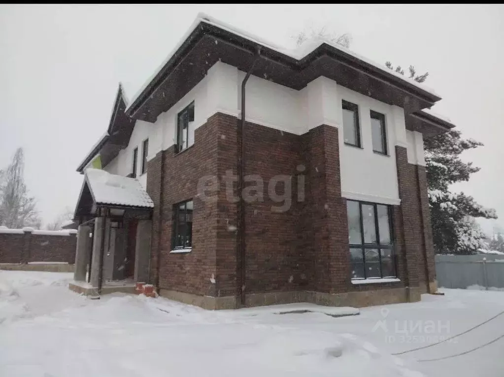 Дом в Московская область, Долгопрудный Спортивная ул., 1 (222 м) - Фото 1