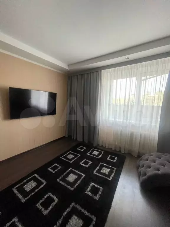 3-к. квартира, 75 м, 2/9 эт. - Фото 1