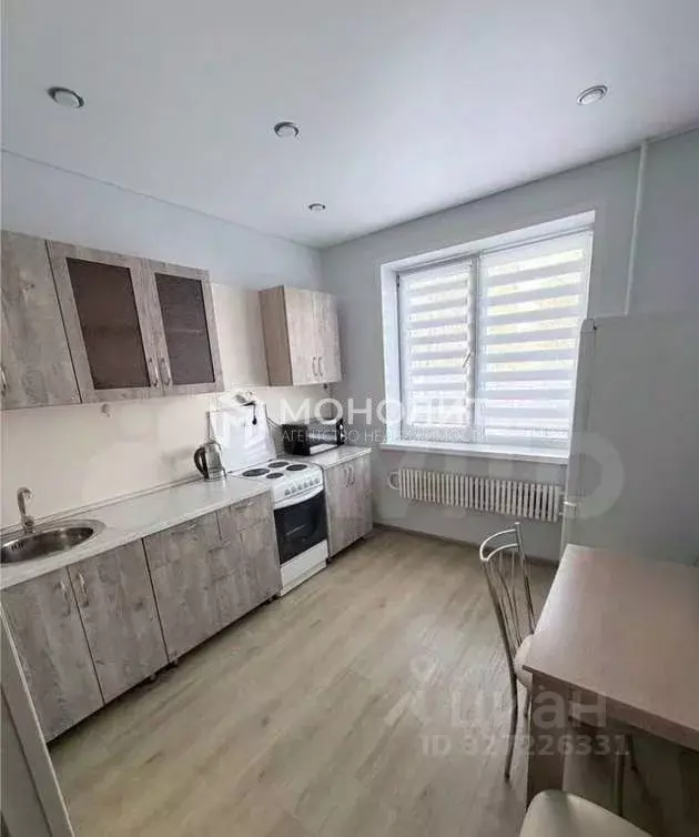 2-к кв. Белгородская область, Старый Оскол Восточный мкр, 12 (56.0 м) - Фото 1