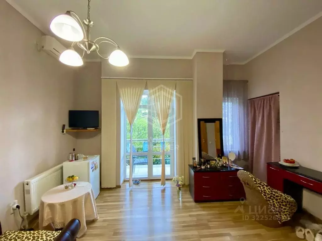 Дом в Крым, Ялта ул. Мичурина, 11 (590 м) - Фото 1