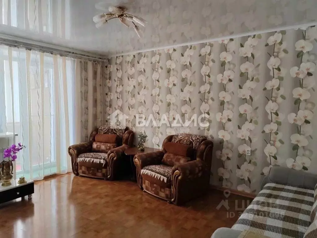 2-к кв. Забайкальский край, Горный пгт ул. Дружбы, 182 (52.3 м) - Фото 1