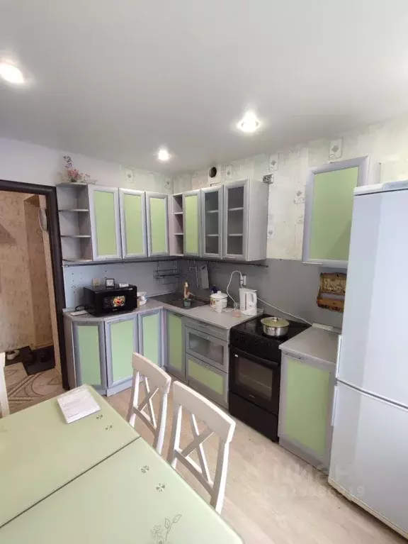 3-к кв. Тюменская область, Тюмень ул. Мельникайте, 46А (62.0 м) - Фото 1