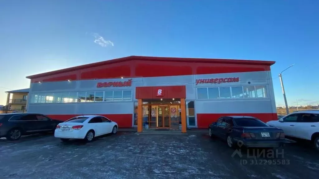 Торговая площадь в Новгородская область, Новгородский район, Савинское ... - Фото 1