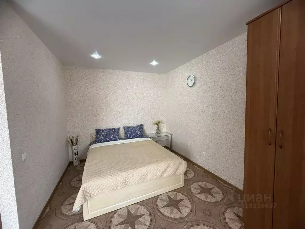 1-к кв. Тюменская область, Тюмень Харьковская ул., 66 (40.0 м) - Фото 1