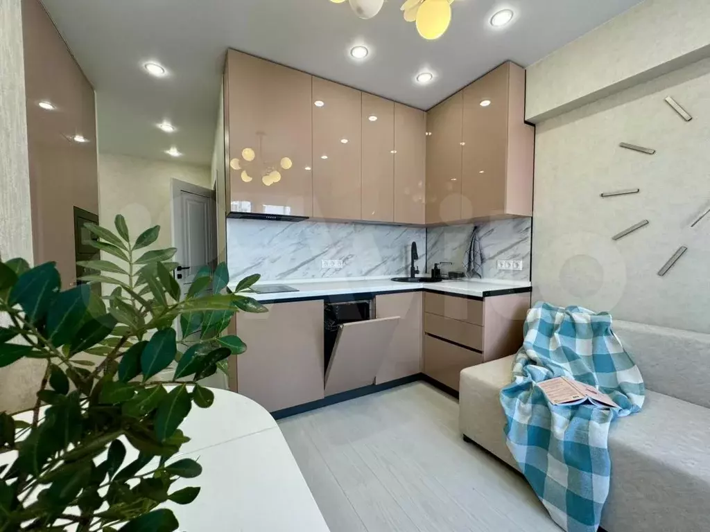 2-к. квартира, 40 м, 4/12 эт. - Фото 0