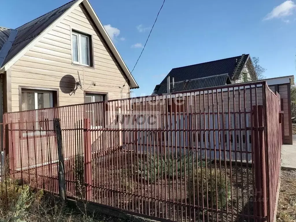 Таунхаус в Белгородская область, Старый Оскол ул. Хмелева (80 м) - Фото 0