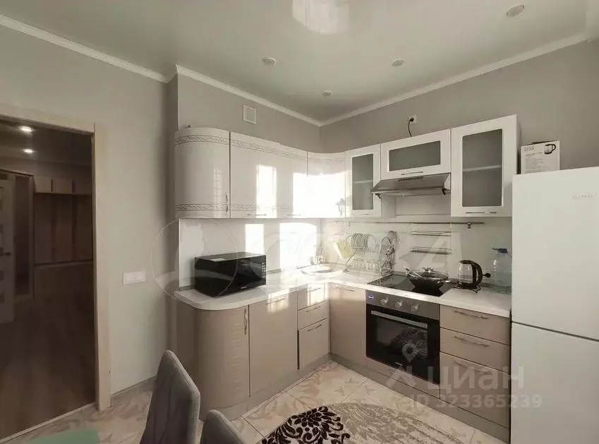 2-к кв. Тюменская область, Тюмень ул. Беляева, 35к1 (51.6 м) - Фото 2