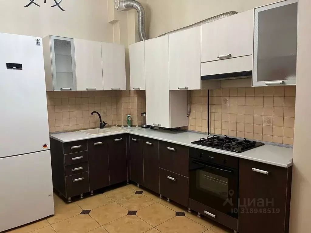 1-к кв. Краснодарский край, Туапсе ул. Фрунзе, 5 (45.0 м) - Фото 0