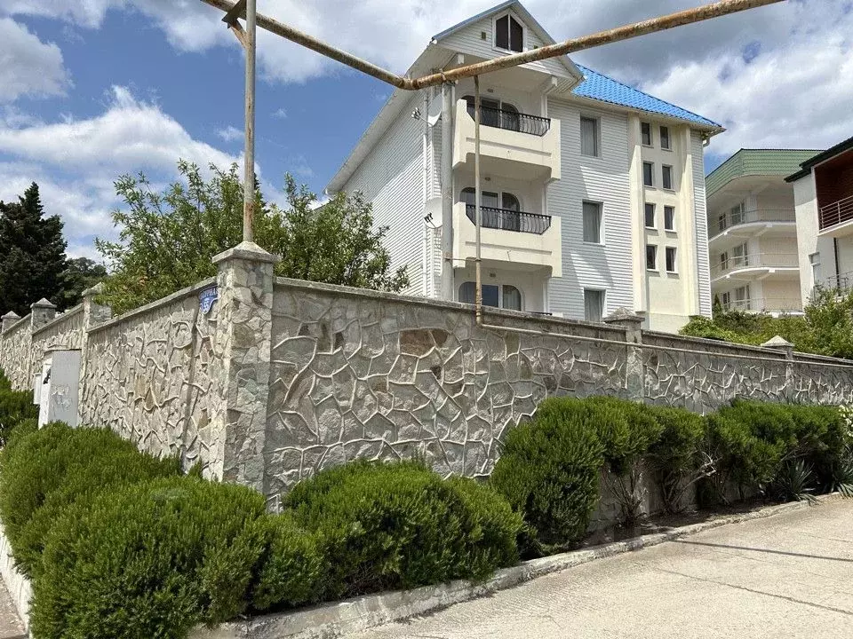 Дом в Крым, Ялта муниципальный округ, Отрадное пгт ул. Лазурная, 53 ... - Фото 1