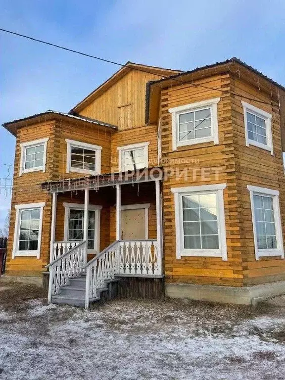 Дом в Саха (Якутия), Якутск пер. Охотников, 12 (110 м) - Фото 1