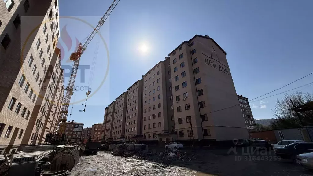 2-к кв. Северная Осетия, Владикавказ ул. Зураба Магкаева, 83к6А (74.0 ... - Фото 1