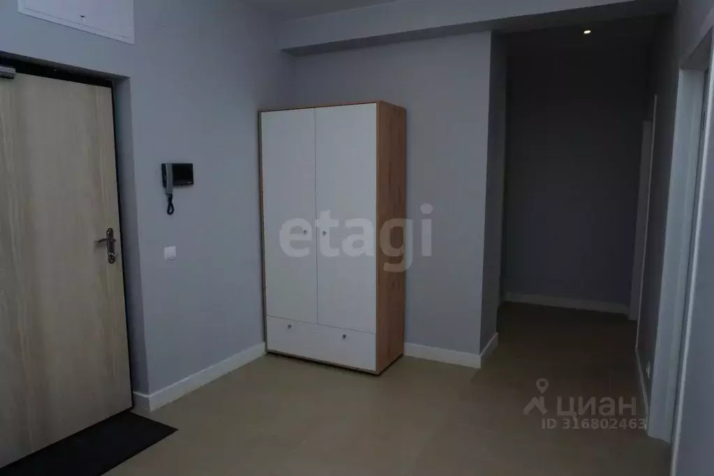 Студия Ямало-Ненецкий АО, Новый Уренгой Славянский мкр, 6/1 (47.2 м) - Фото 1