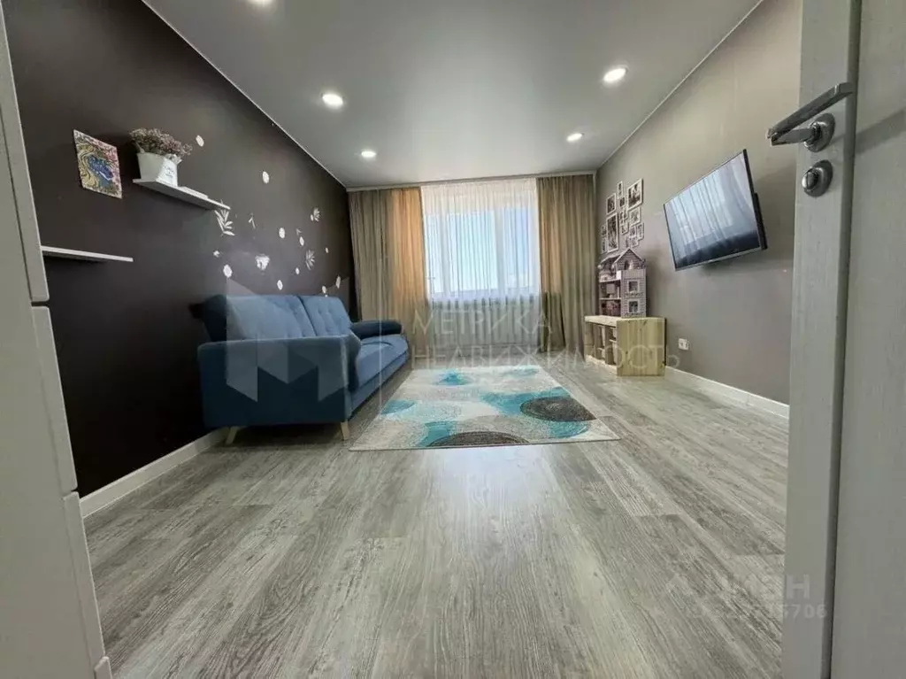 2-к кв. Тюменская область, Тюмень ул. Николая Семенова, 21 (83.5 м) - Фото 1