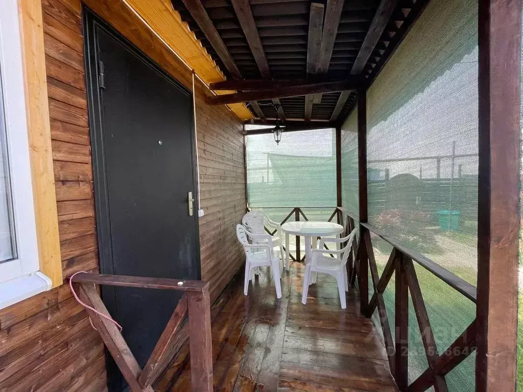 Дом в Краснодарский край, Темрюкский район, Голубицкое с/пос, ... - Фото 2