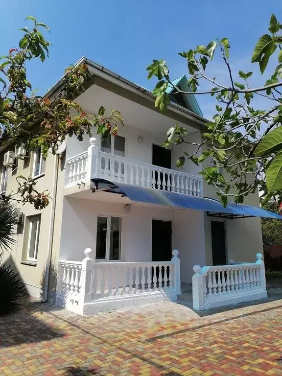Дом в Краснодарский край, Сочи Адлер жилрайон, ул. Чкалова, 25 (80 м) - Фото 0
