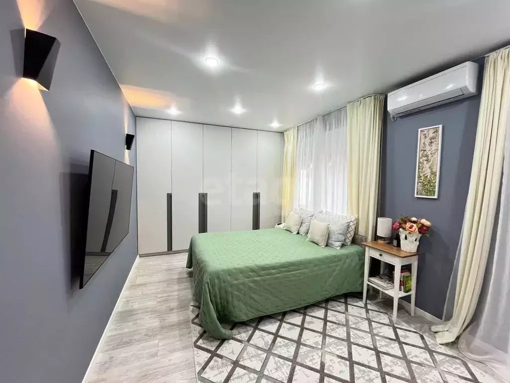 1-к кв. Крым, Алушта ул. Октябрьская (36.1 м) - Фото 1