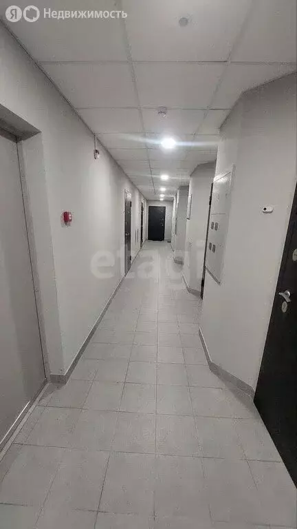 1-комнатная квартира: Пермь, улица Сергея Есенина, 9Ак2 (38.7 м) - Фото 0