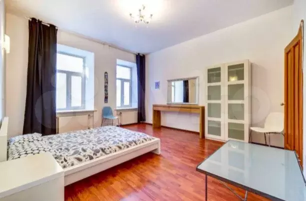 3-к. квартира, 100 м, 5/6 эт. - Фото 0