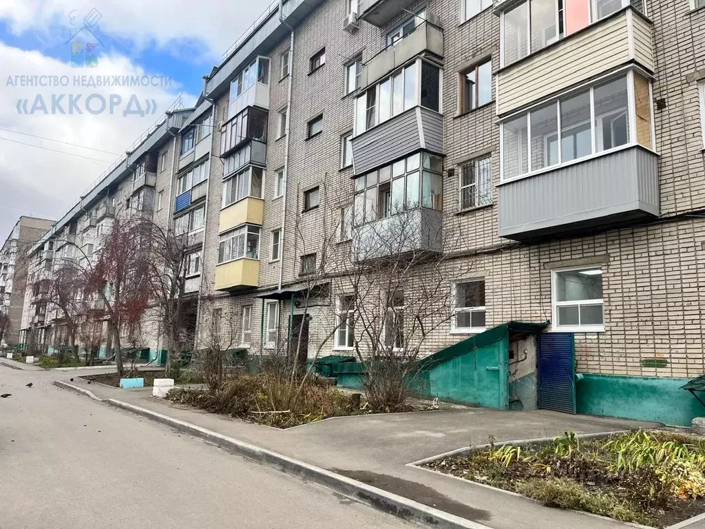 3-к кв. Алтайский край, Барнаул ул. Энтузиастов, 5 (62.5 м) - Фото 1