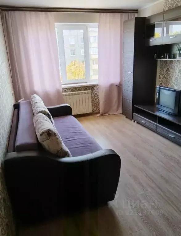 1-к кв. Омская область, Омск ул. 20-я Линия, 61 (29.0 м) - Фото 1
