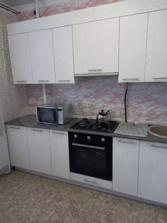 1-к. квартира, 37 м, 4/9 эт. - Фото 0