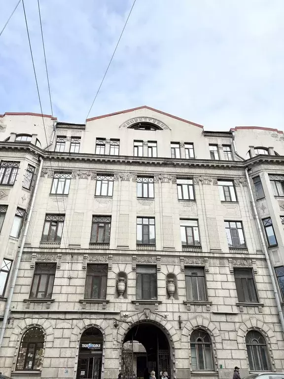 Комната 13,7 м в 4-к., 4/6 эт. - Фото 0