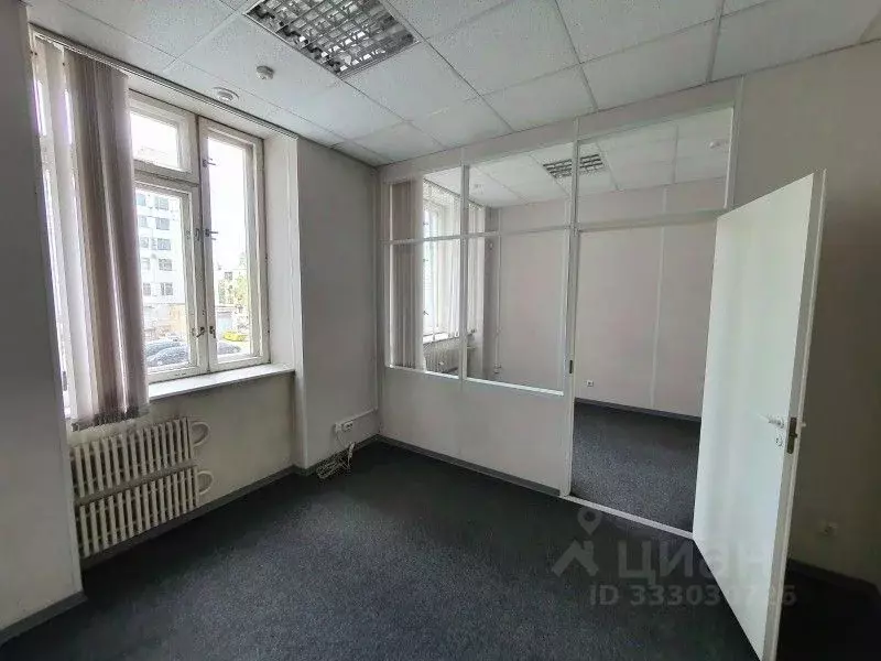 Офис в Санкт-Петербург пл. Конституции, 2 (26 м) - Фото 2