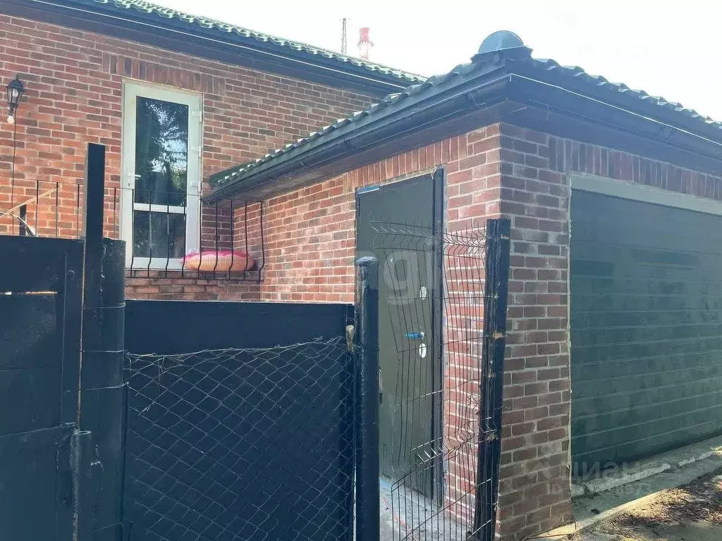 Дом в Краснодарский край, Новороссийск ул. Сулеймана Стальского, 171 ... - Фото 1